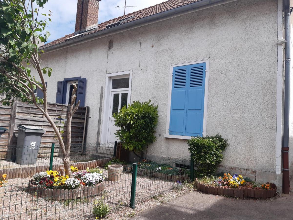 T2 4p Ste Savine Proche Centre Troyes Apartment *